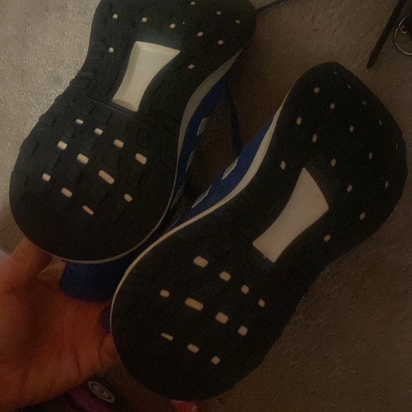 EUC Cloud Foam Adidas Tennis Shoes Sneakers Blue and White Size 5 - Picture 3 of 3